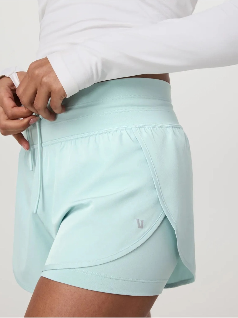 NWOT Vuori Daily Speed Short Spearmint